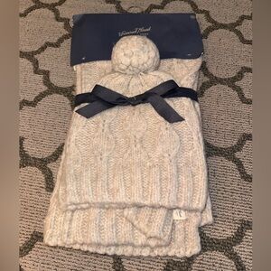 Universal Thread Beige Knit Scarf and Hat Set